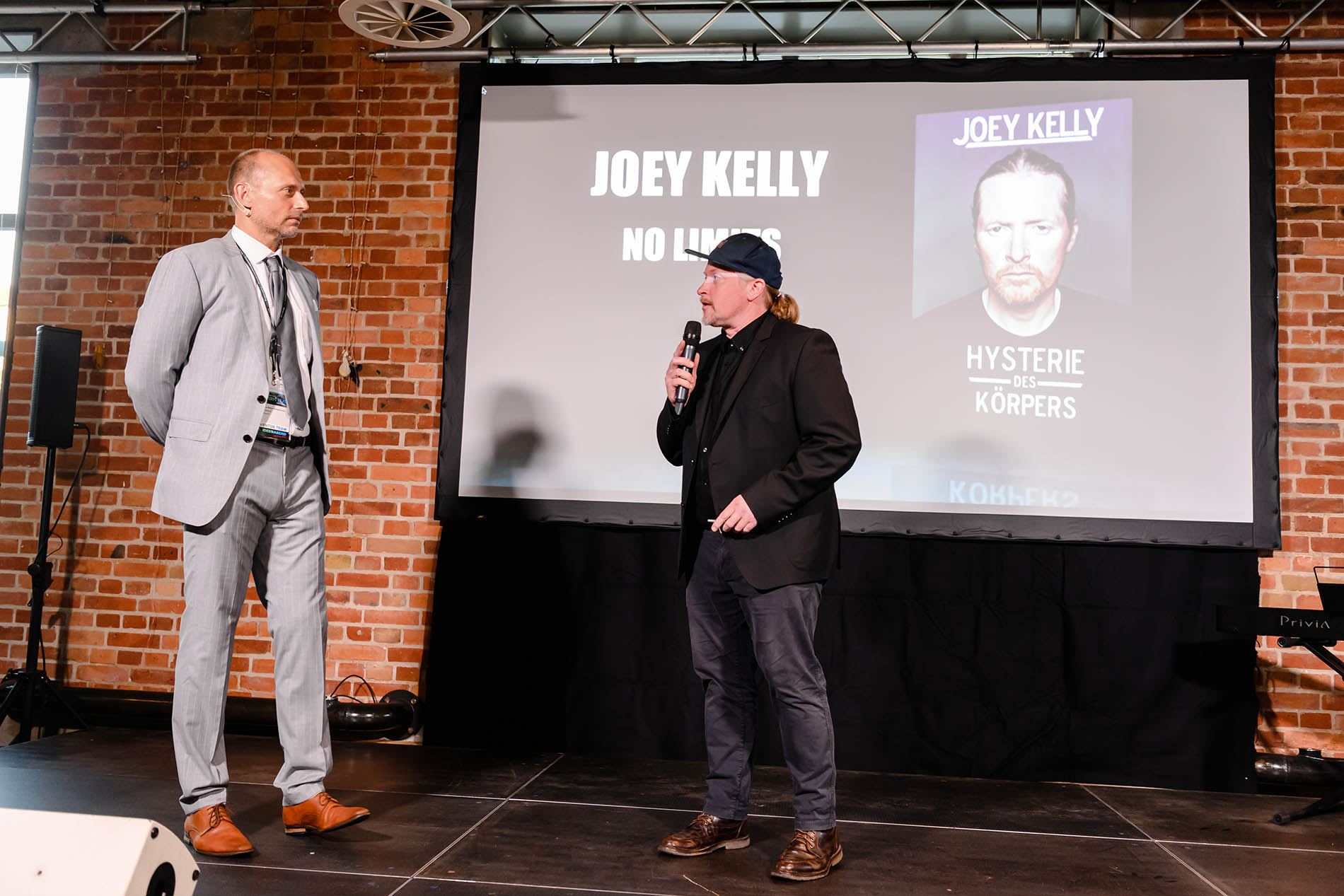 2022: Joey Kelly - „Bully Challenge - von Berlin nach Peking ohne Geld