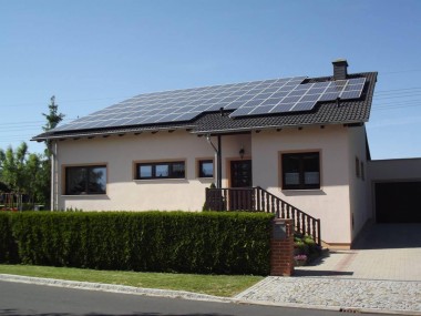 Immobilien-Eigentümer mit Photovoltaikanlage kann Verluste steuerlich geltend machen